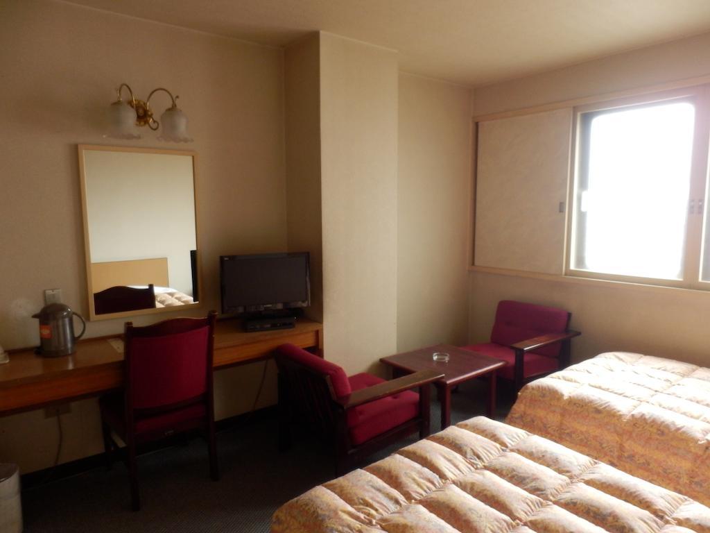 Oka Hotel Kanazawa Zimmer foto
